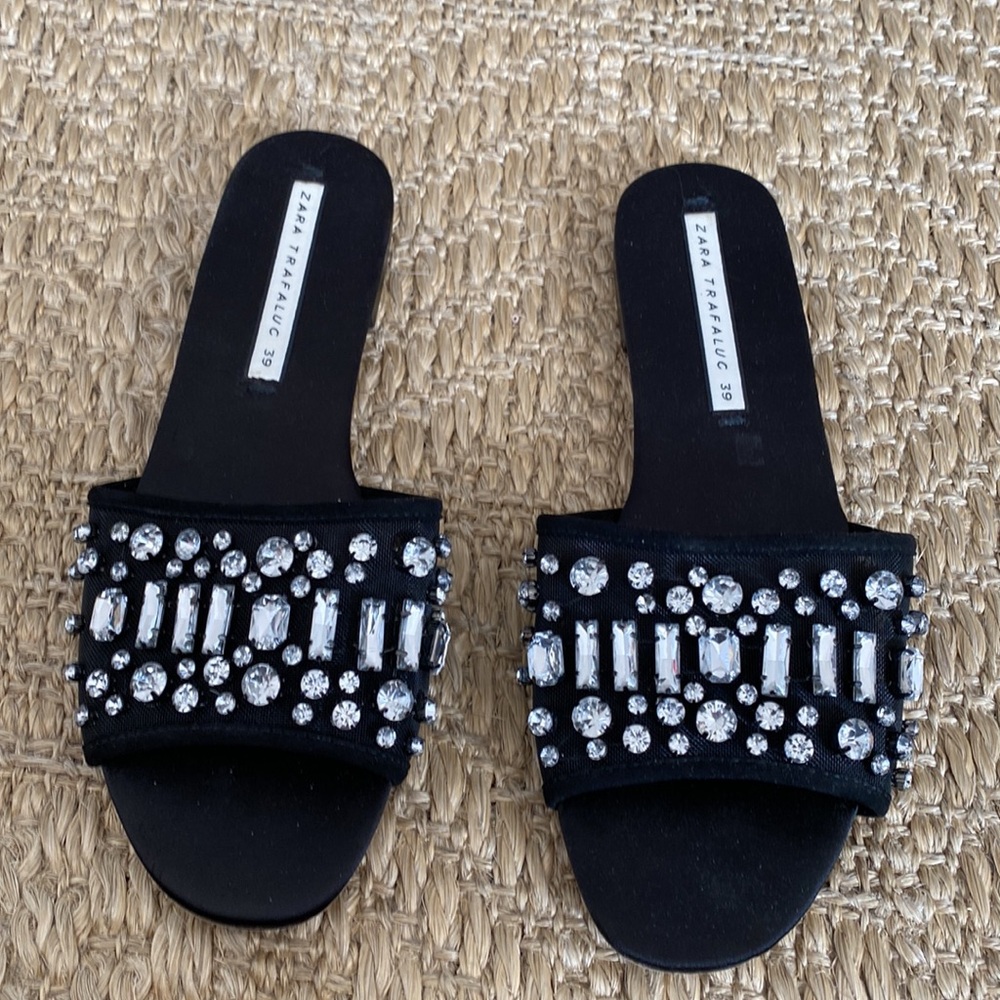 Black sandals with rhinestones from Zara. size 39